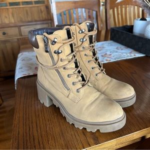 Sebbe Lace up Boots